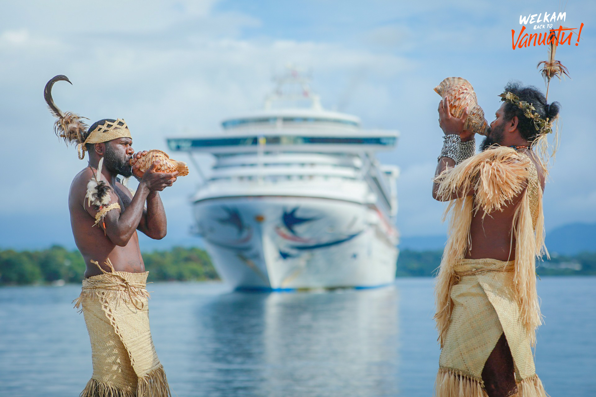 Vanuatu cultural welcome and tourism activity